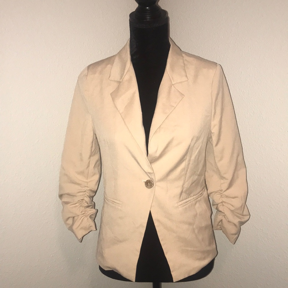 3/4 sleeves jacket size small